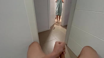 My stepsister gives me a handjob and blowjob in the bathroom